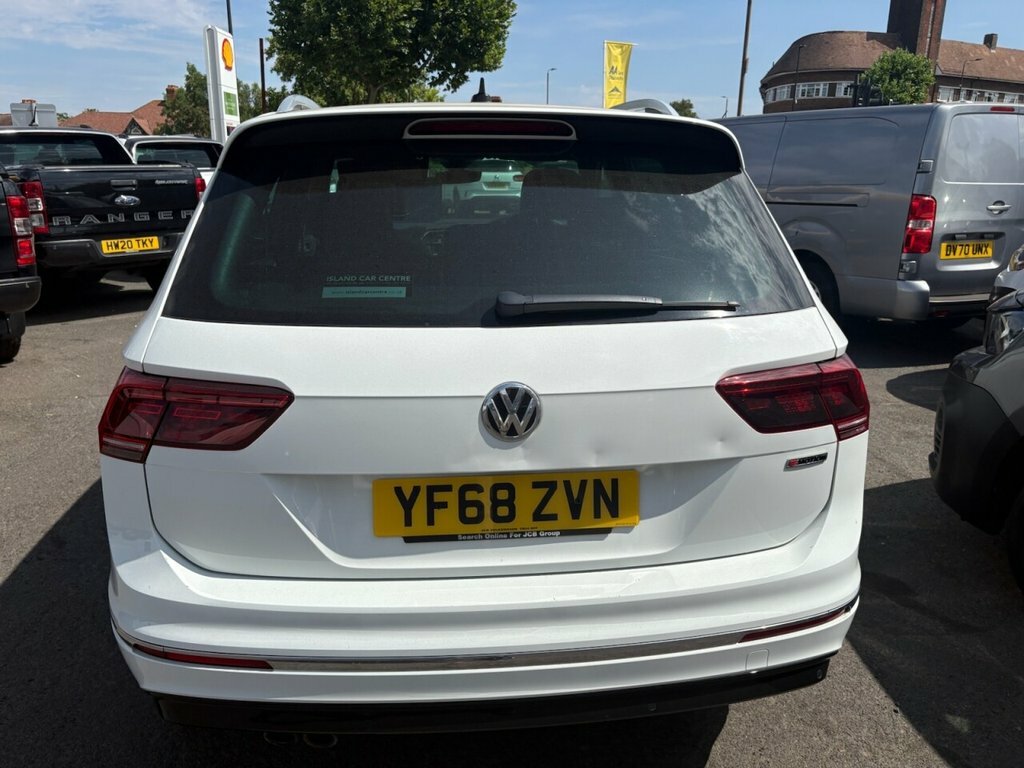 Volkswagen Tiguan 2L R-line YF68ZVN White #6