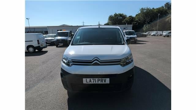 Citroen Berlingo 1.5L Enterprise M Pro White #2