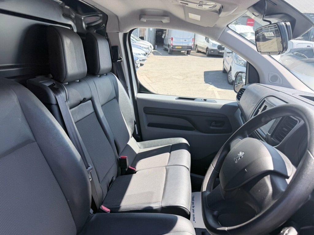Peugeot E-Expert E 1200 75Kwh Professional Standa... White #11