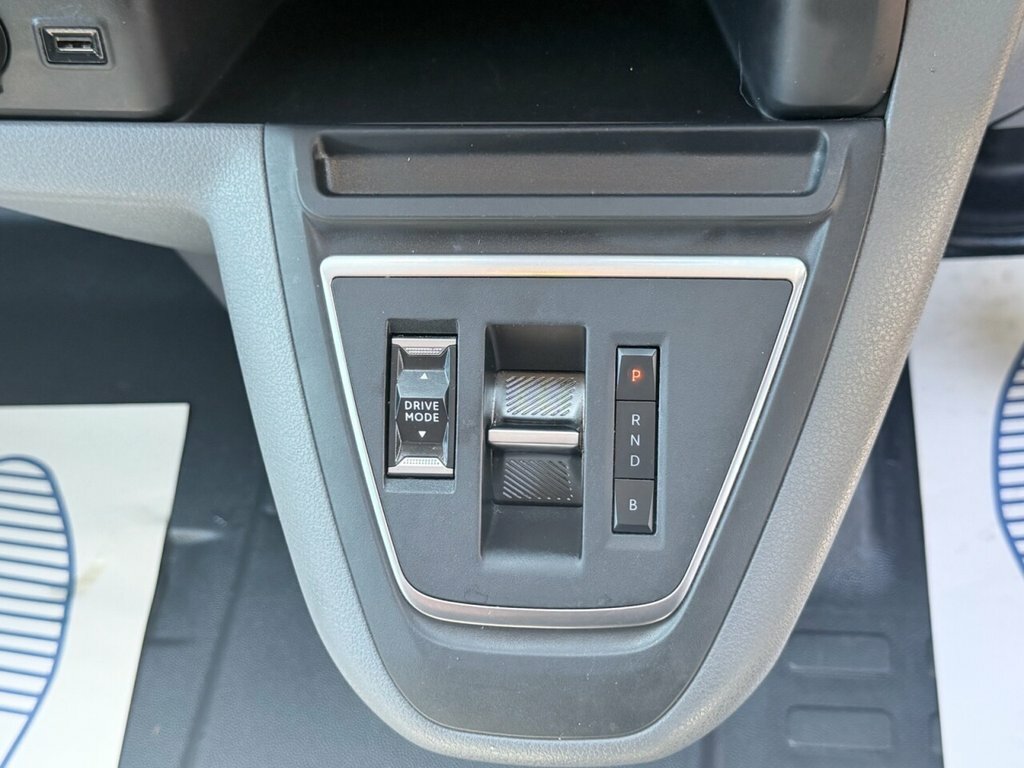Peugeot E-Expert E 1200 75Kwh Professional Standa... White #27