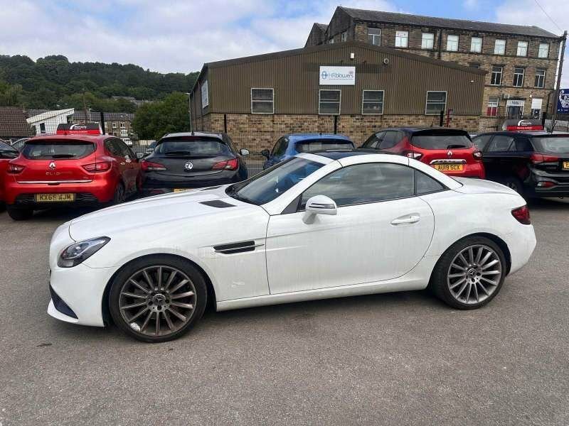 Mercedes-Benz SLC 2.1L Amg Line White #4