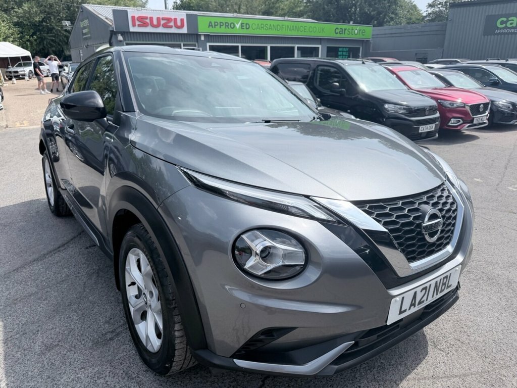 Nissan Juke 1L N-connecta Grey