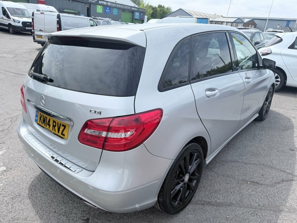 Mercedes-Benz B Class B180 Sport Cdi Blueefficiency Black #9