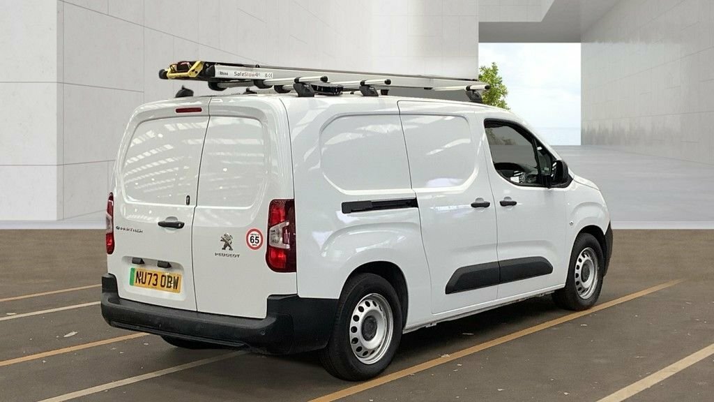 Peugeot E-Partner Panel Van 750 50Kwh Professional Premium Long Pane White #4