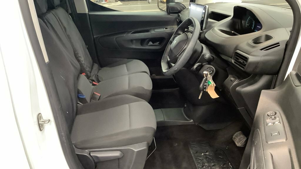 Peugeot E-Partner Panel Van 750 50Kwh Professional Premium Long Pane White #9