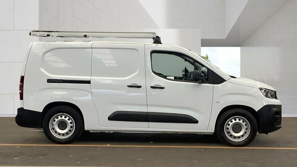 Peugeot E-Partner Panel Van 750 50Kwh Professional Premium Long Pane White #5