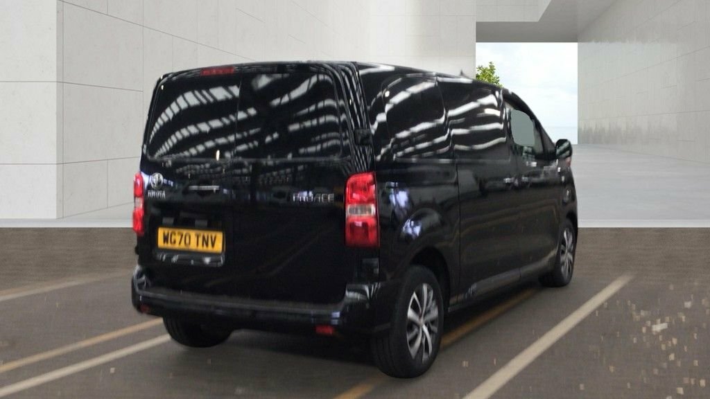 Toyota PROACE 2L Design Black #4