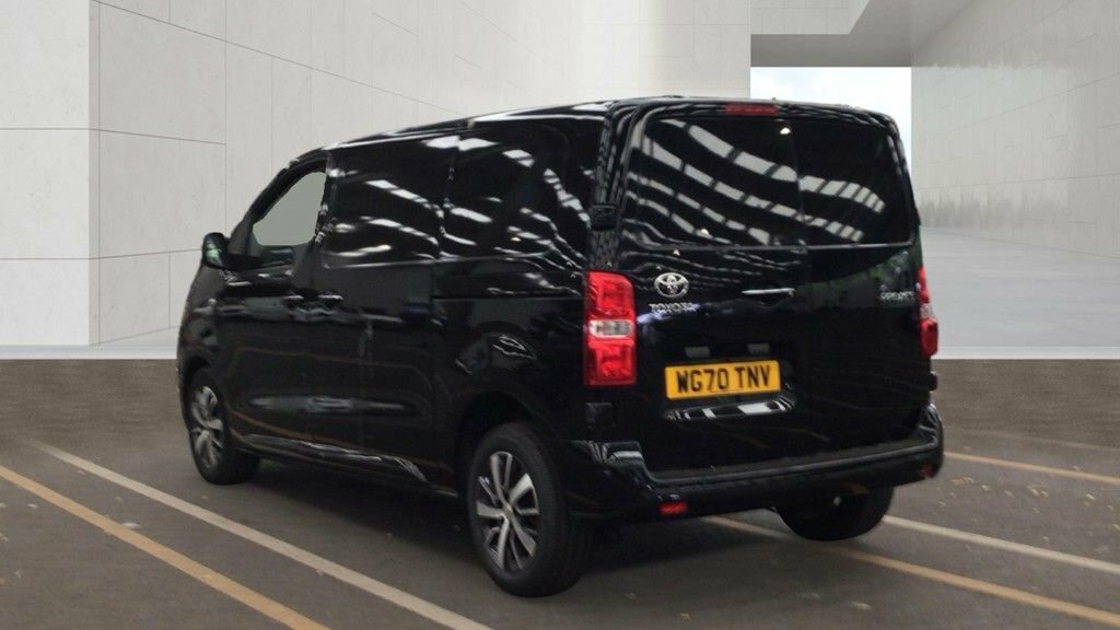 Toyota PROACE 2L Design Black #3