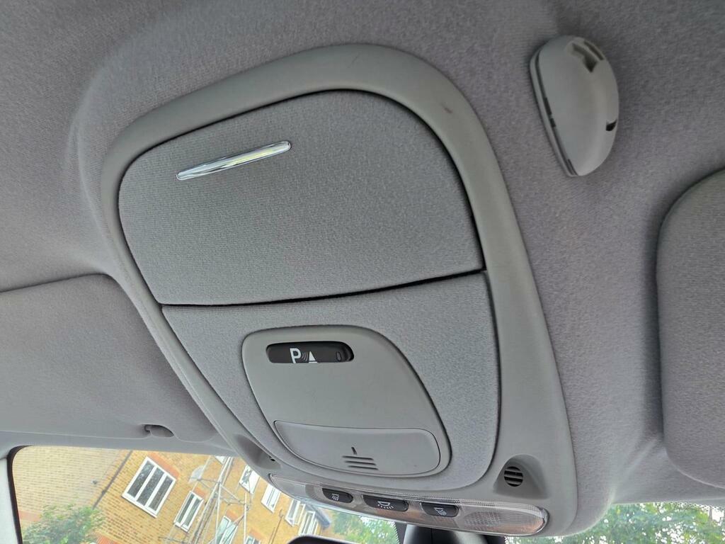 Jaguar XJ Tdvi Sport Premium Saloon Blue #66