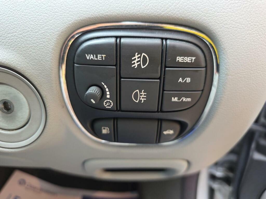 Jaguar XJ Tdvi Sport Premium Saloon Blue #33