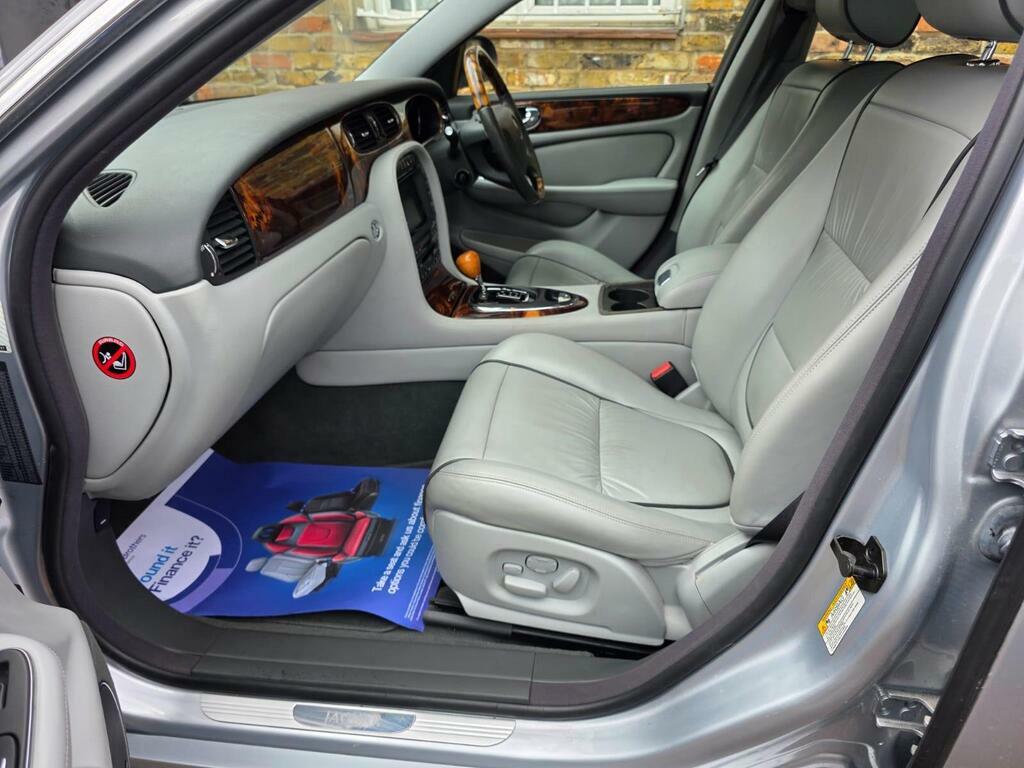 Jaguar XJ Tdvi Sport Premium Saloon Blue #61