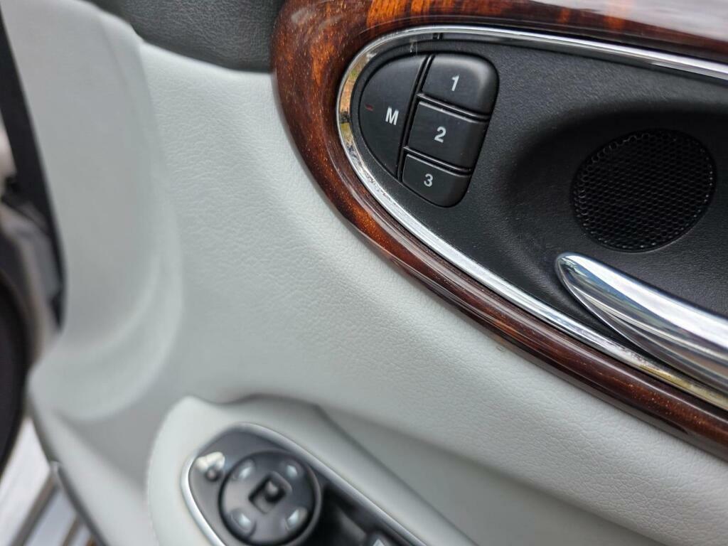 Jaguar XJ Tdvi Sport Premium Saloon Blue #31