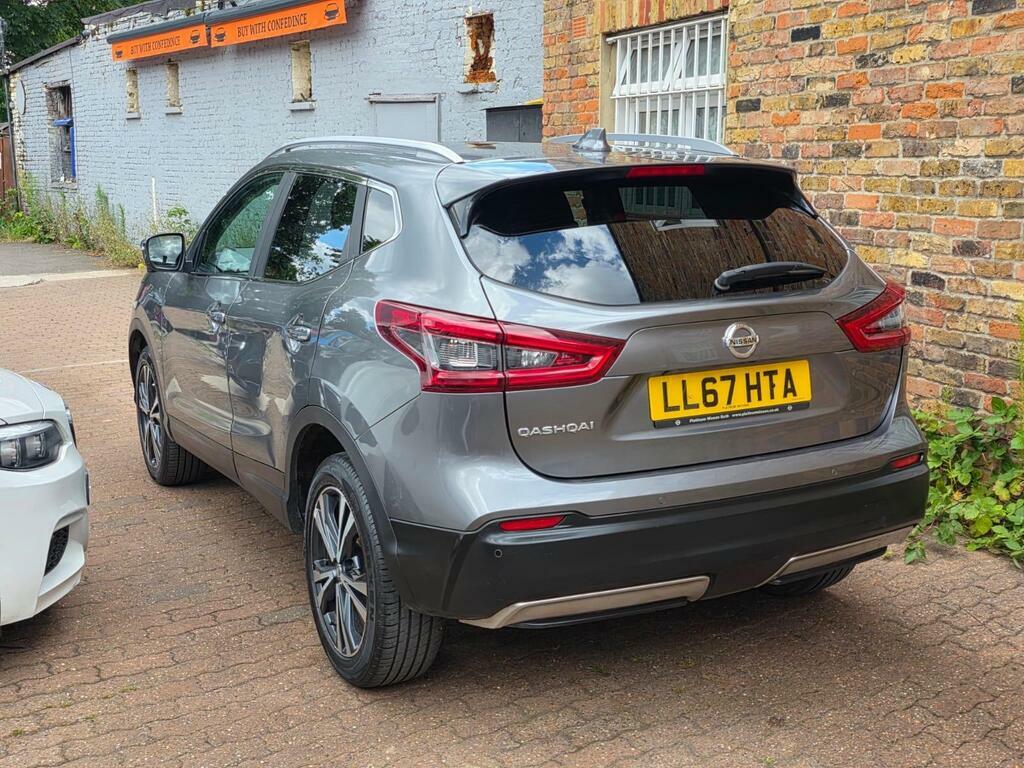 Nissan Qashqai 1.2 Dig-t N-connecta Xtron Euro 6 S S Grey #4