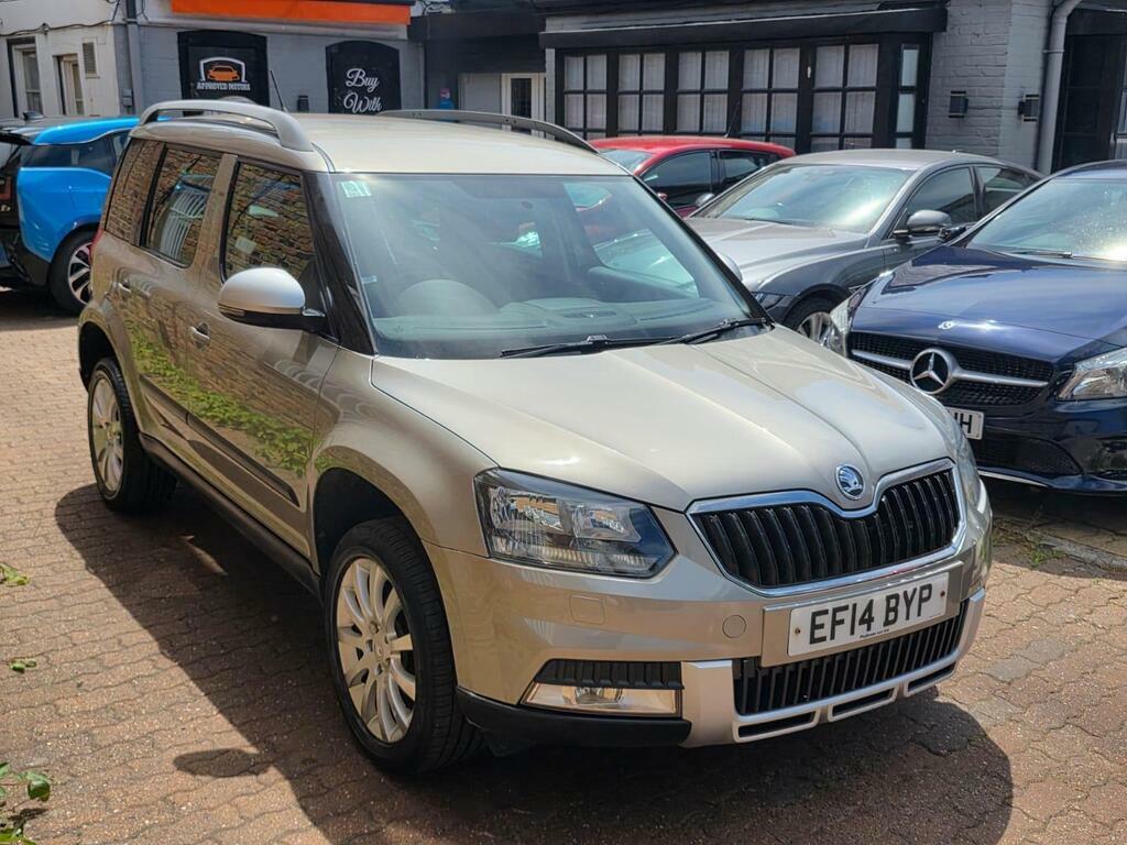 Skoda Yeti 1.2 Tsi Se Outdoor Dsg Euro 5 Beige