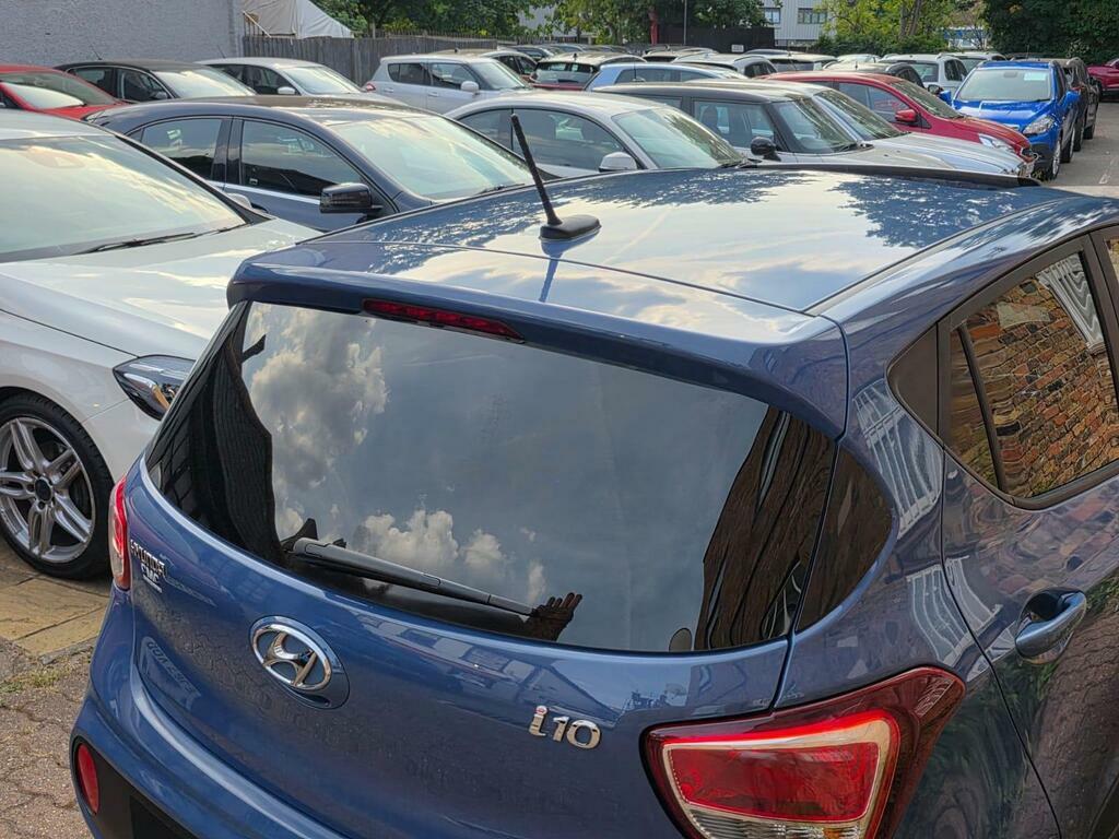 Hyundai I10 1.2 Premium Se Euro 6 Blue #4