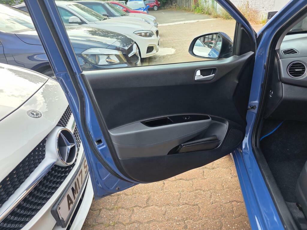 Hyundai I10 1.0 Se Hatchback Euro 6 66 Ps Blue #31