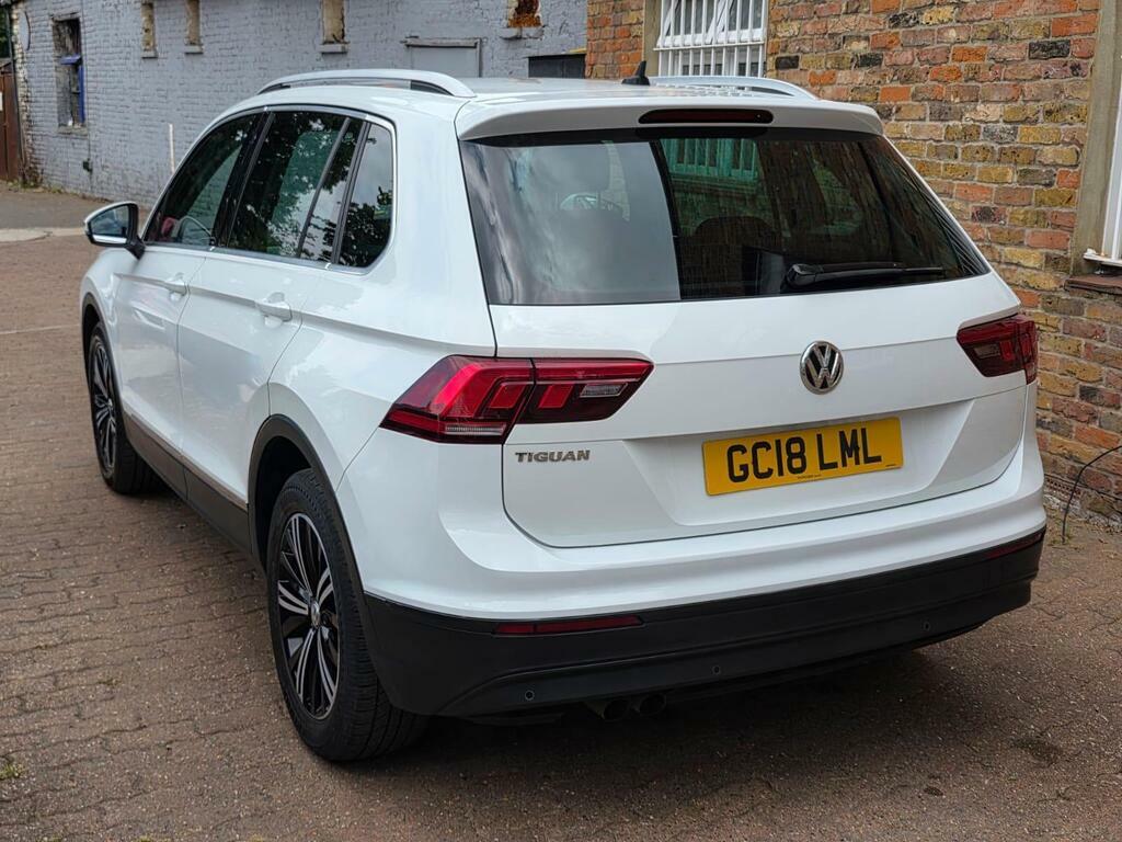 Volkswagen Tiguan 1.4 Tsi Se Navigation Euro 6 S S White #3