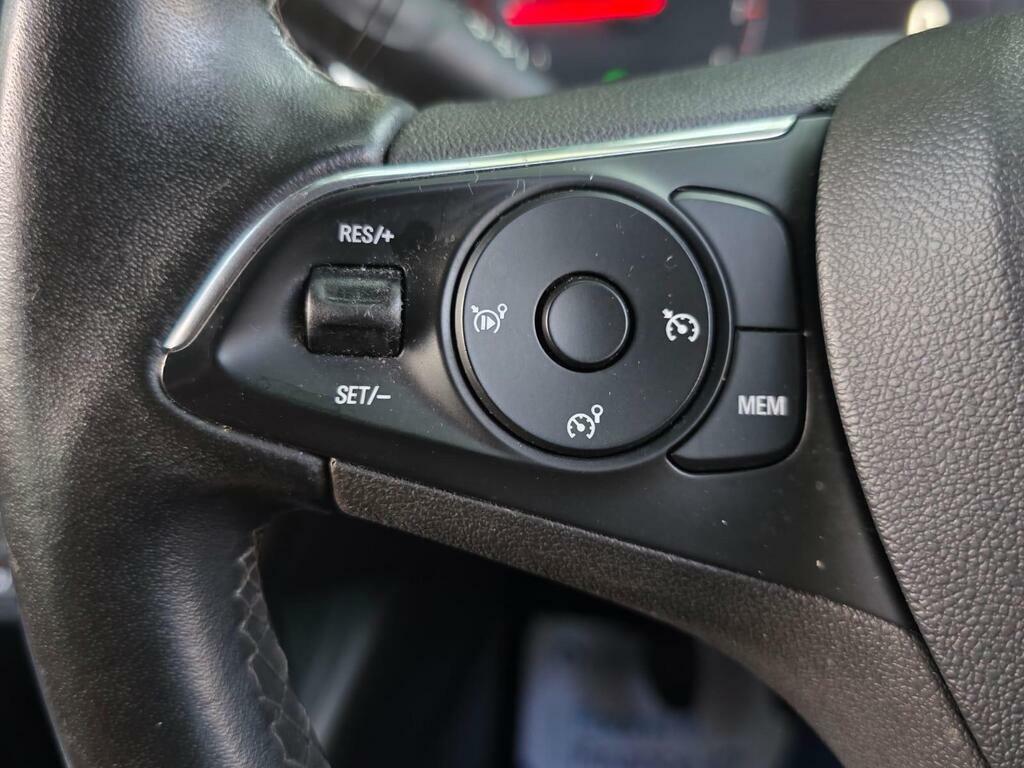 Vauxhall Crossland X Hatchback 1.2 Elite Grey #24