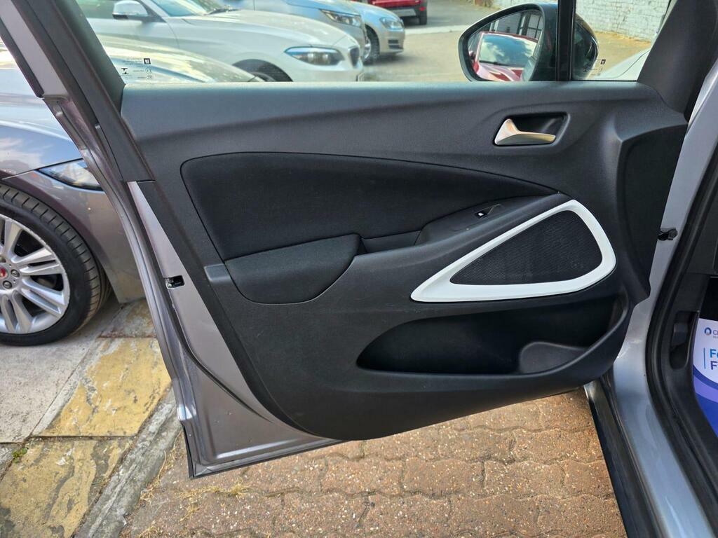 Vauxhall Crossland X Hatchback 1.2 Elite Grey #35