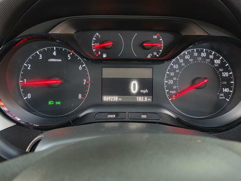 Vauxhall Crossland X Hatchback 1.2 Elite Grey #51