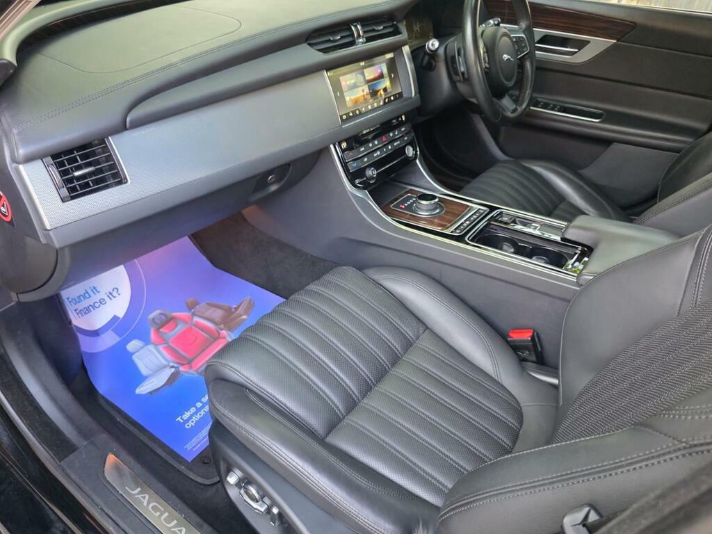 Jaguar XF Prestige Blue #76