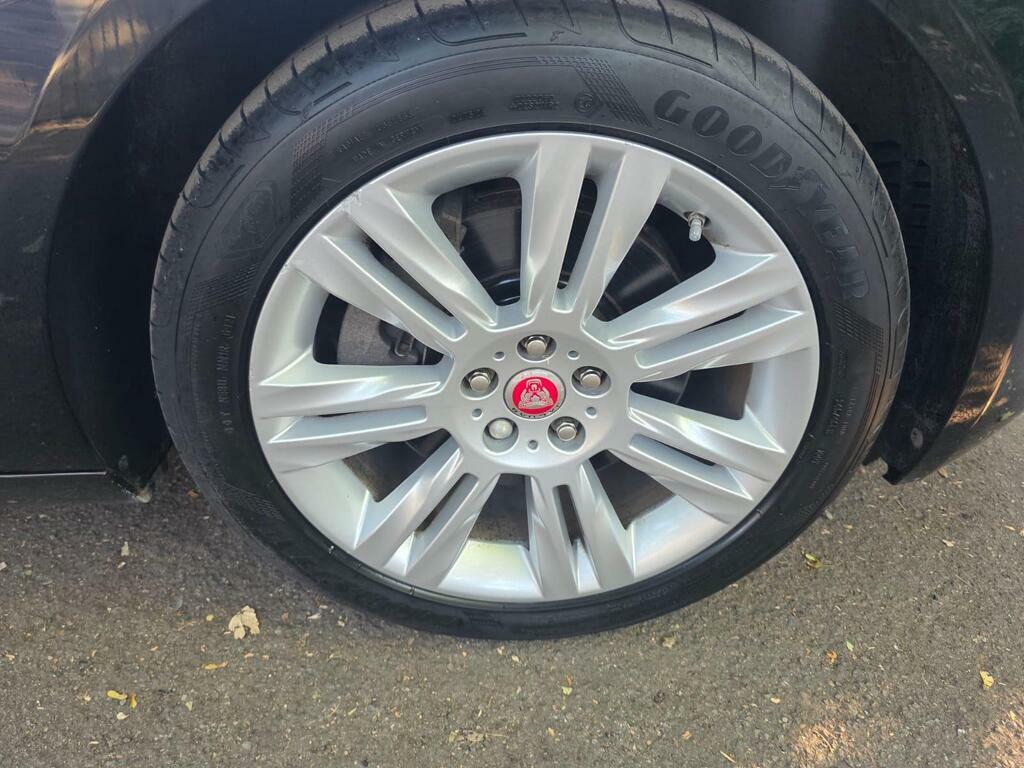 Jaguar XF Prestige Blue #50