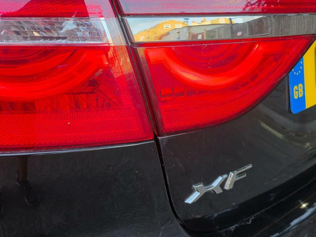 Jaguar XF Prestige Blue #79