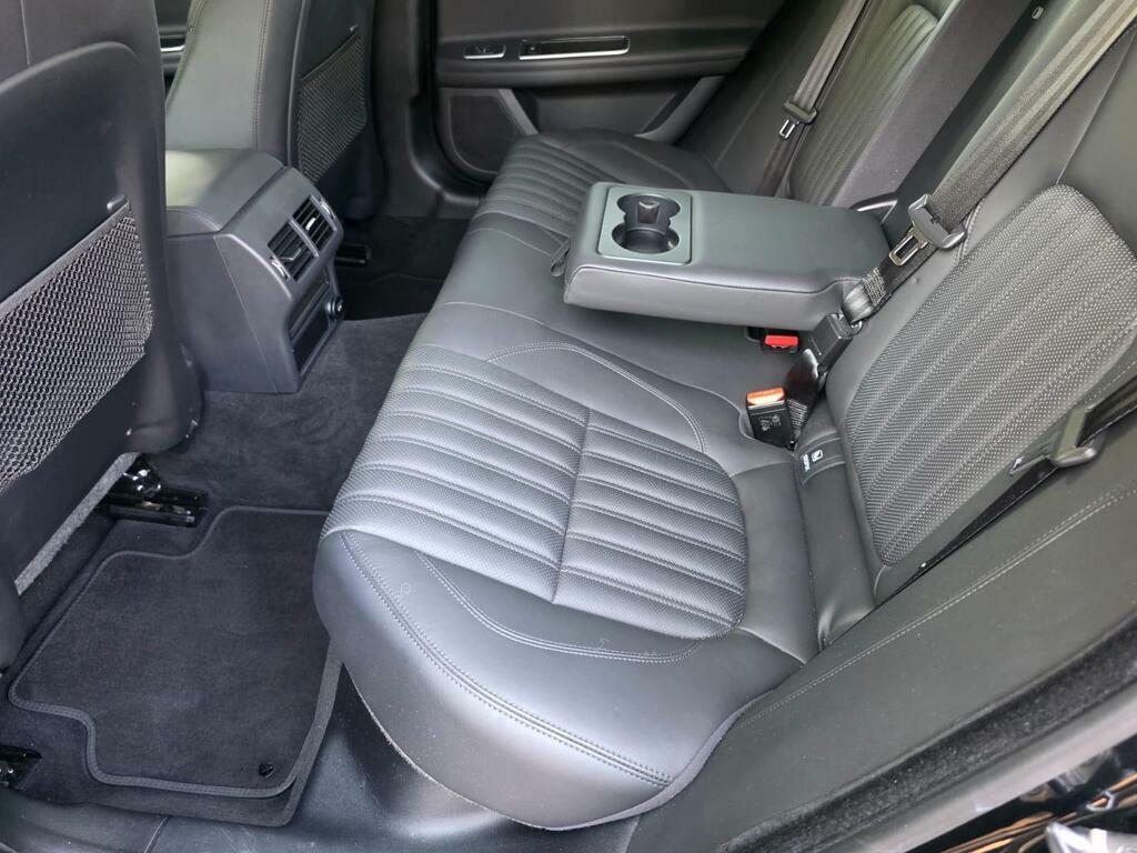 Jaguar XF Prestige Blue #27