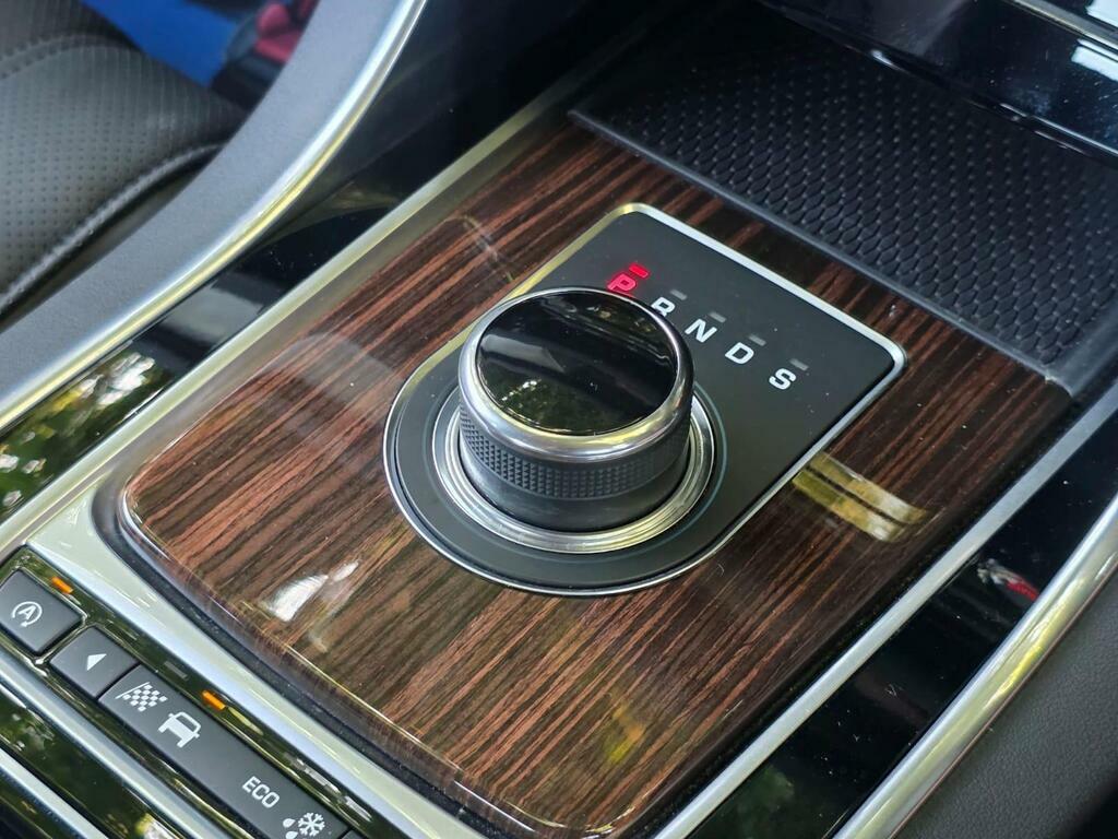Jaguar XF Prestige Blue #42