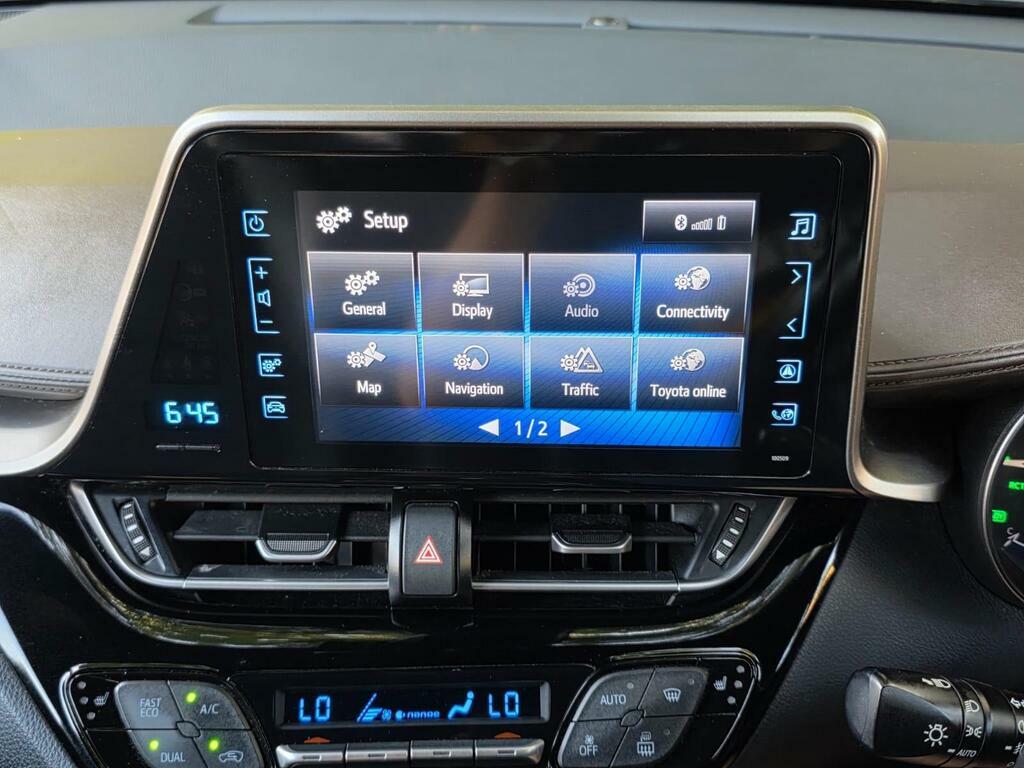 Toyota C-Hr Dynamic Silver #49