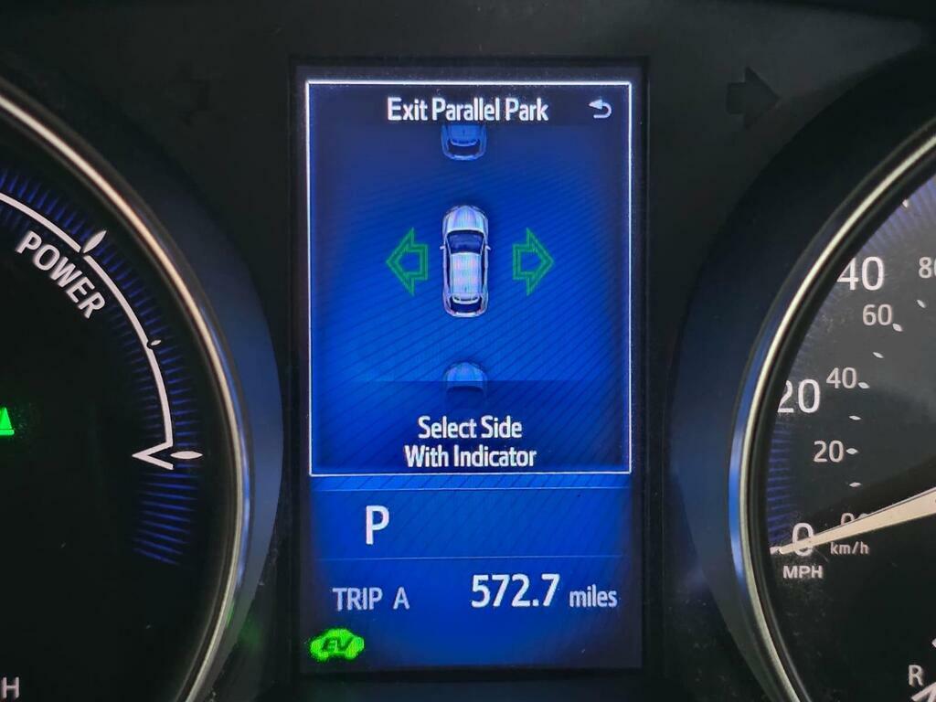 Toyota C-Hr Dynamic Silver #54