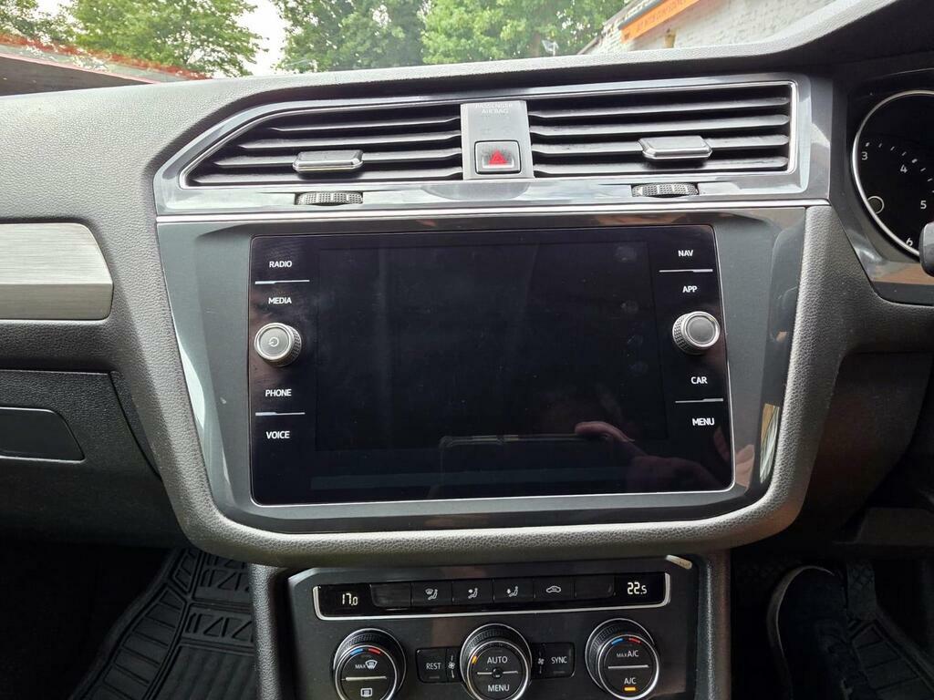Volkswagen Tiguan Allspace R-line Tech Black #58