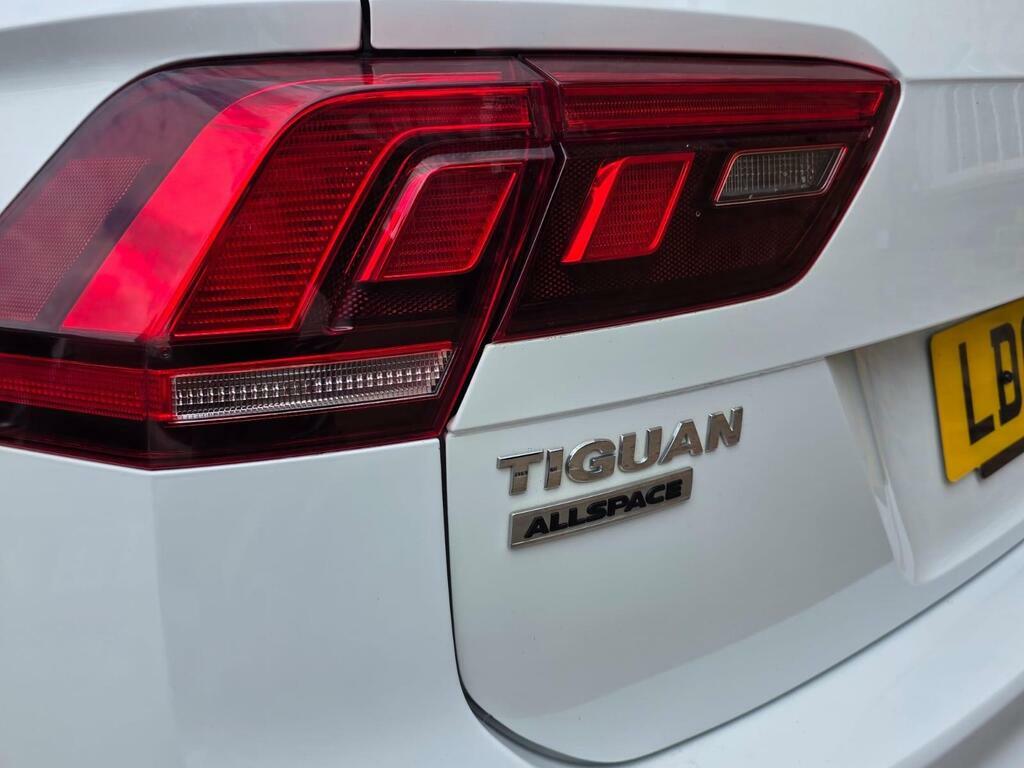 Volkswagen Tiguan Allspace R-line Tech Black #82