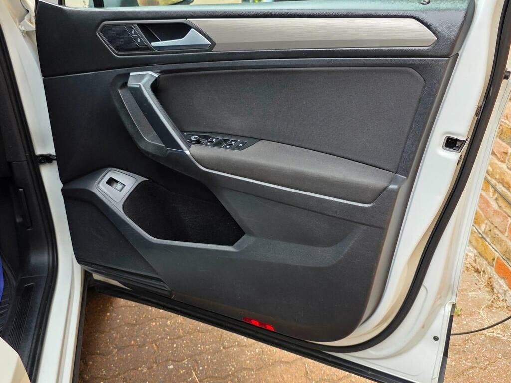 Volkswagen Tiguan Allspace R-line Tech Black #43