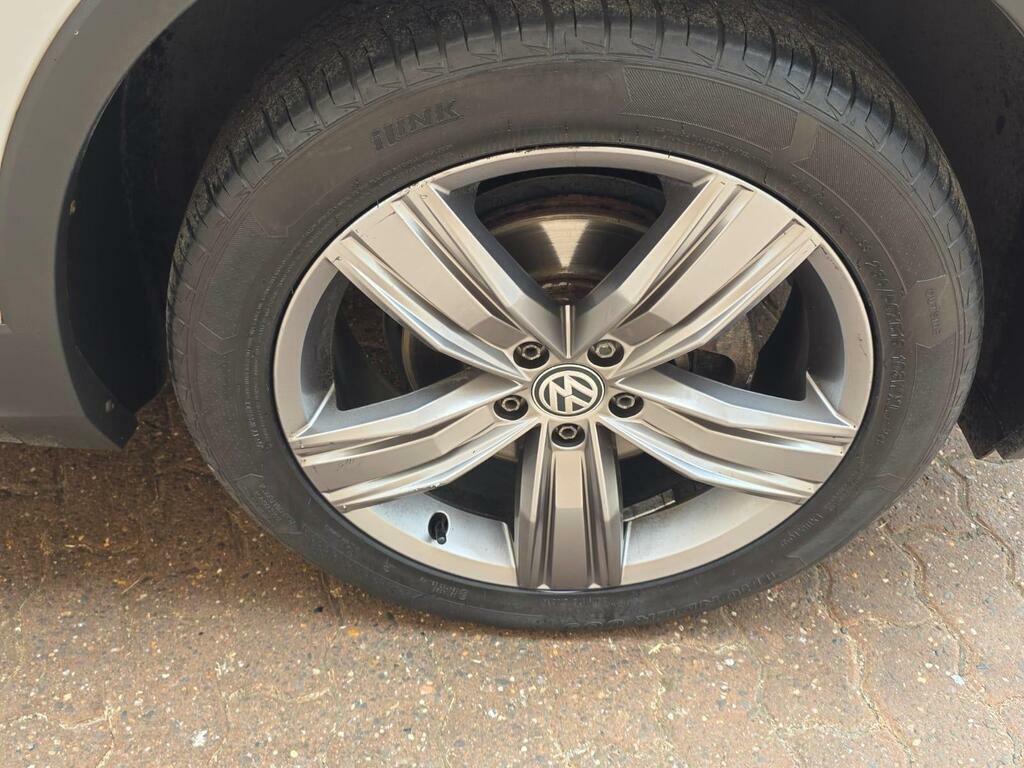 Volkswagen Tiguan Allspace R-line Tech Black #49