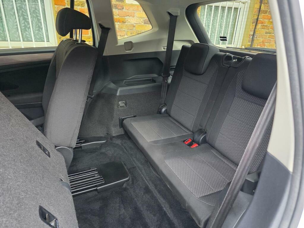 Volkswagen Tiguan Allspace R-line Tech Black #20