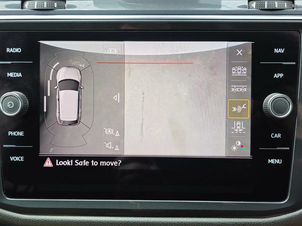 Volkswagen Tiguan Allspace R-line Tech Black #65