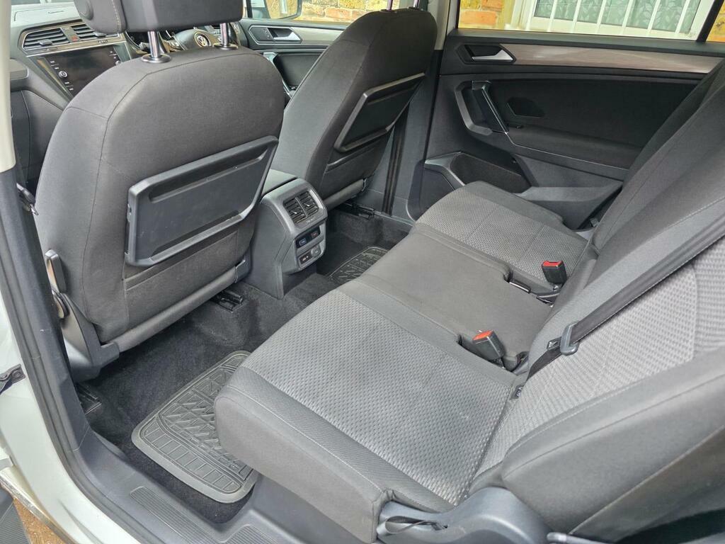 Volkswagen Tiguan Allspace R-line Tech Black #22