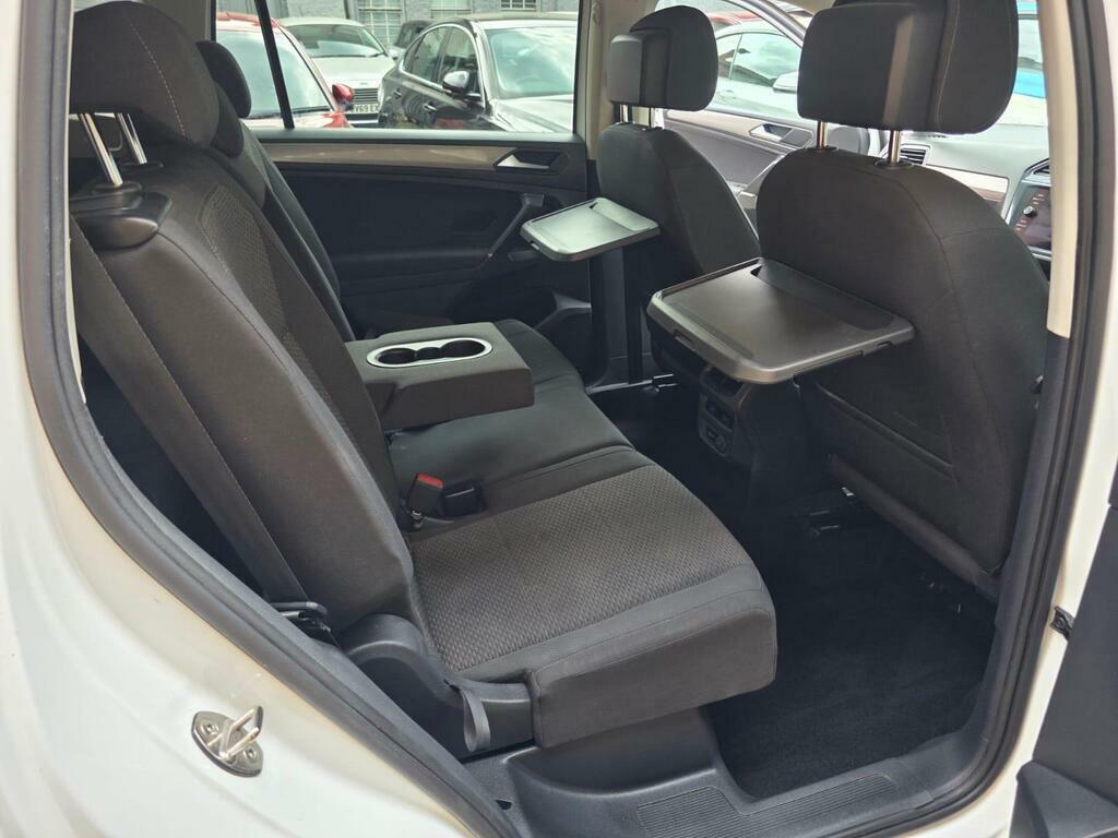 Volkswagen Tiguan Allspace R-line Tech Black #25