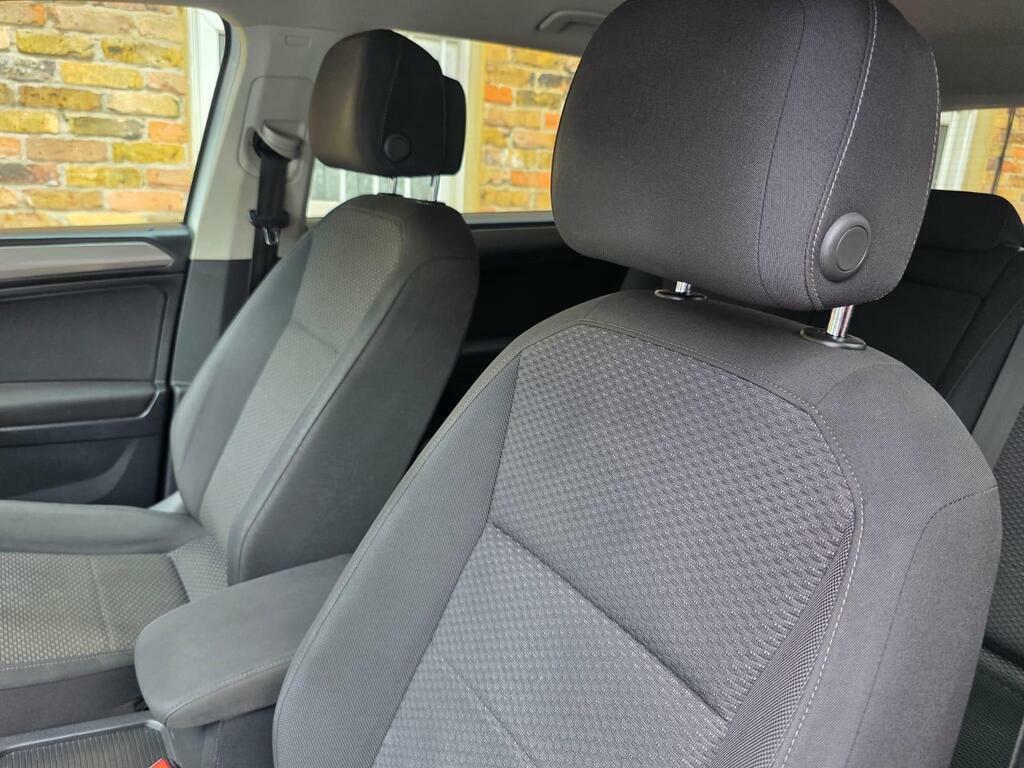 Volkswagen Tiguan Allspace R-line Tech Black #79