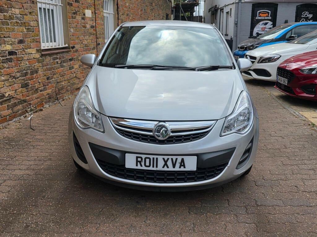 Vauxhall Corsa Hatchback 1.4 16V Se Euro 5 Silver #2