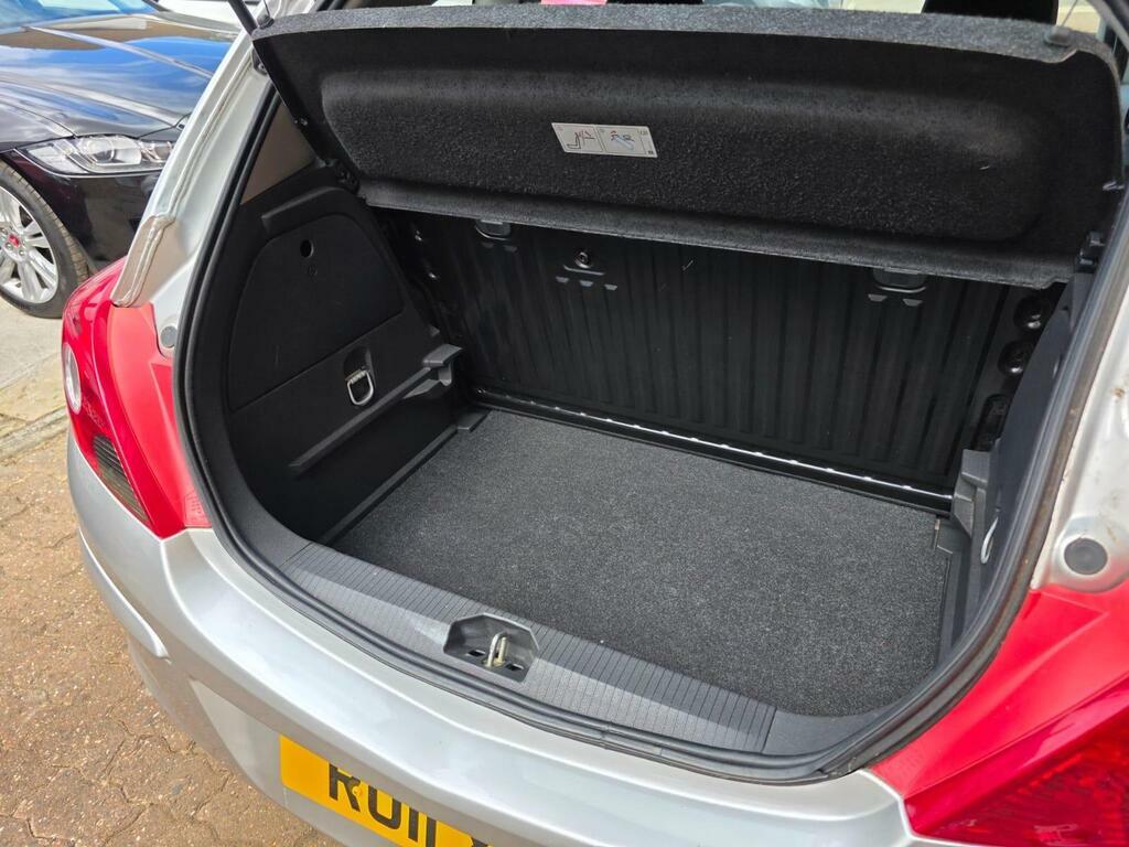 Vauxhall Corsa Hatchback 1.4 16V Se Euro 5 Silver #43