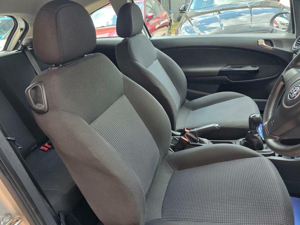 Vauxhall Corsa Hatchback 1.4 16V Se Euro 5 Silver #12