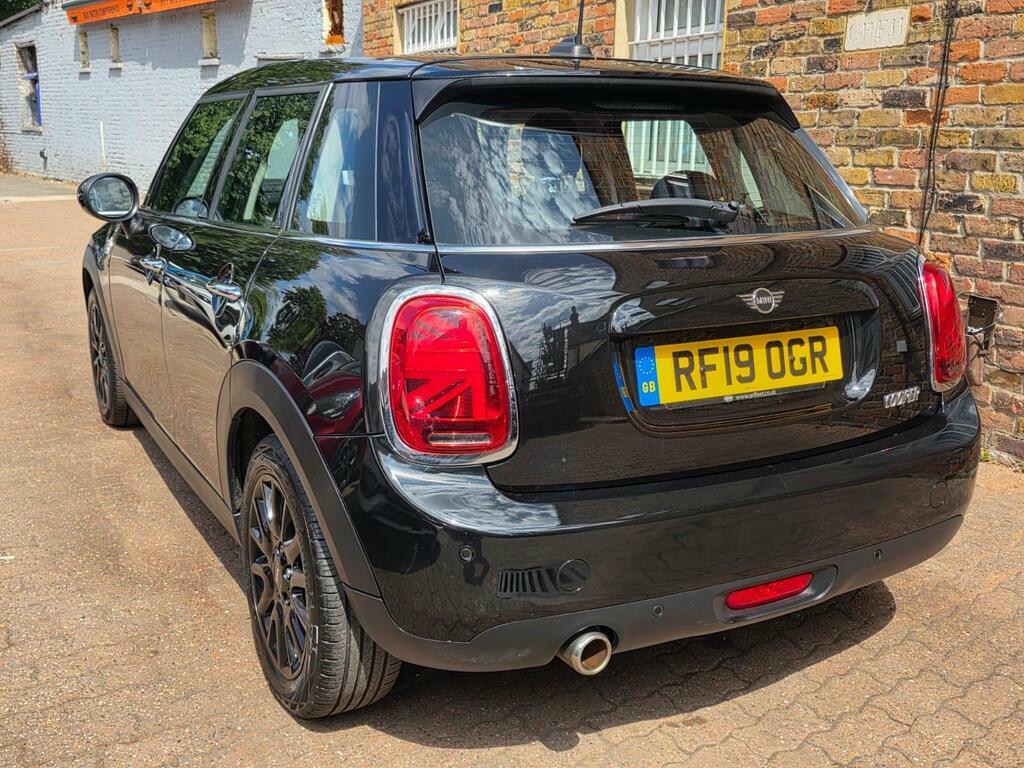 Mini Hatch 1.5 Cooper Classic Euro 6 S S Black #5