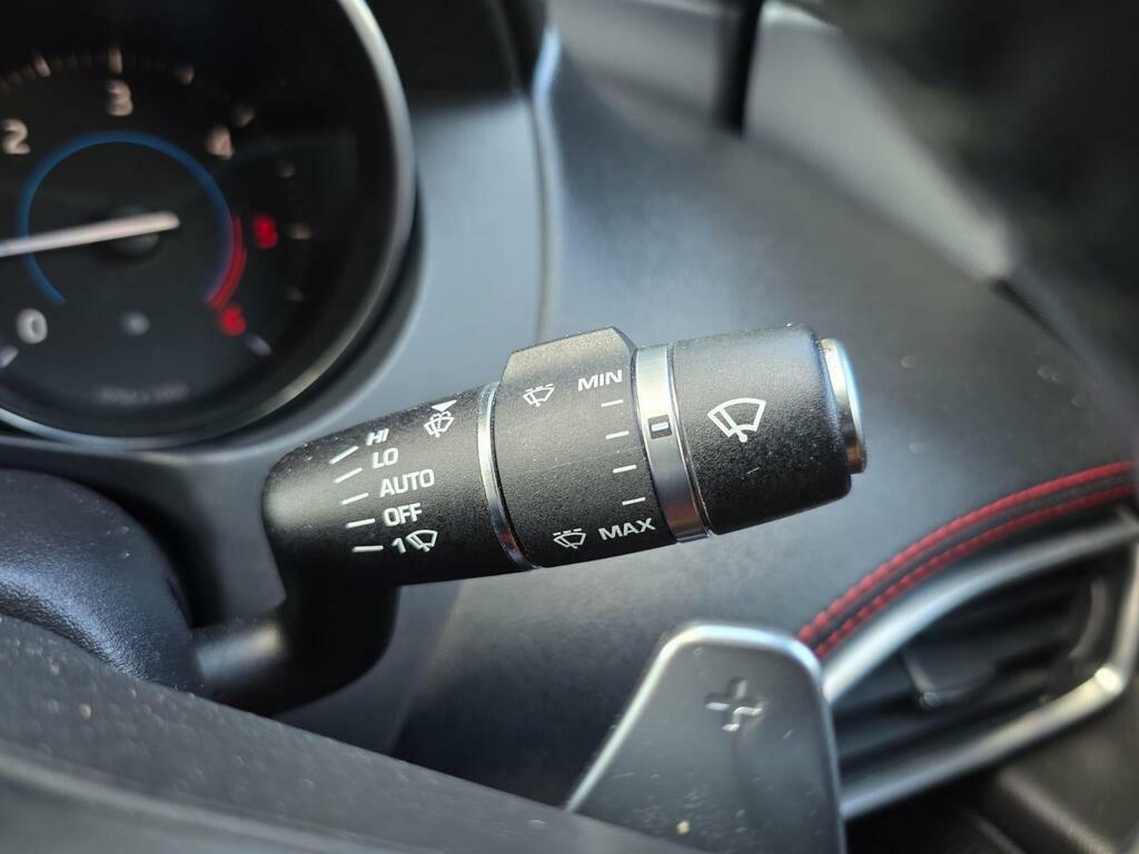 Jaguar XE R-sport Black #22