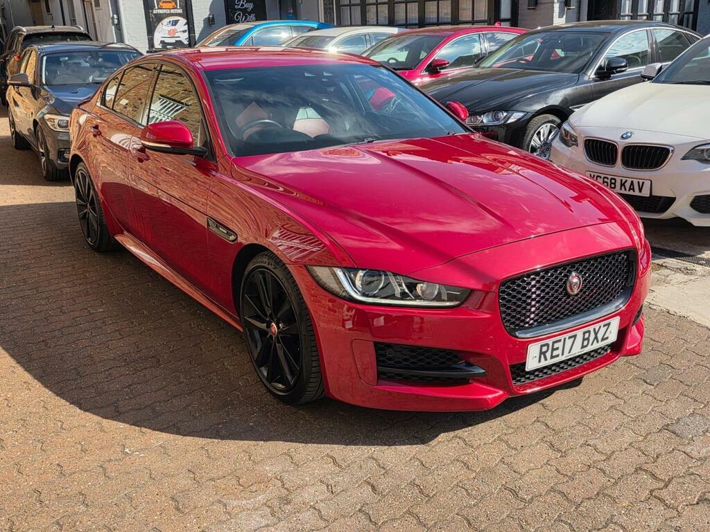 Jaguar XE R-sport Black #7