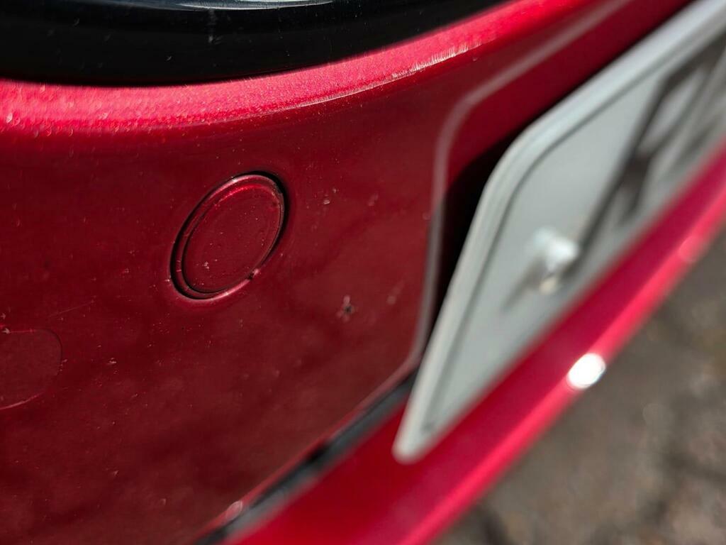 Jaguar XE R-sport Black #76