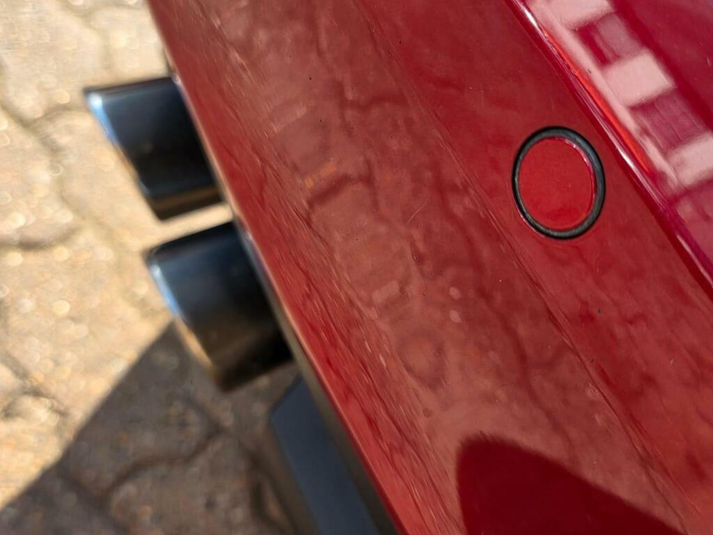 Jaguar XE R-sport Black #70