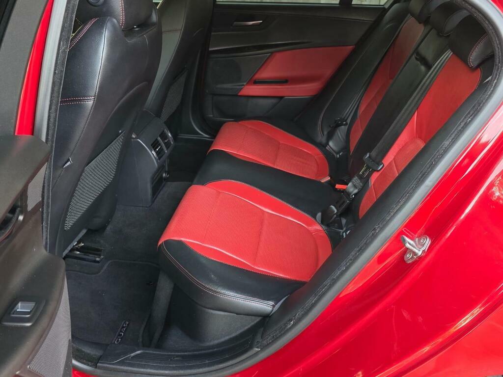 Jaguar XE R-sport Black #16
