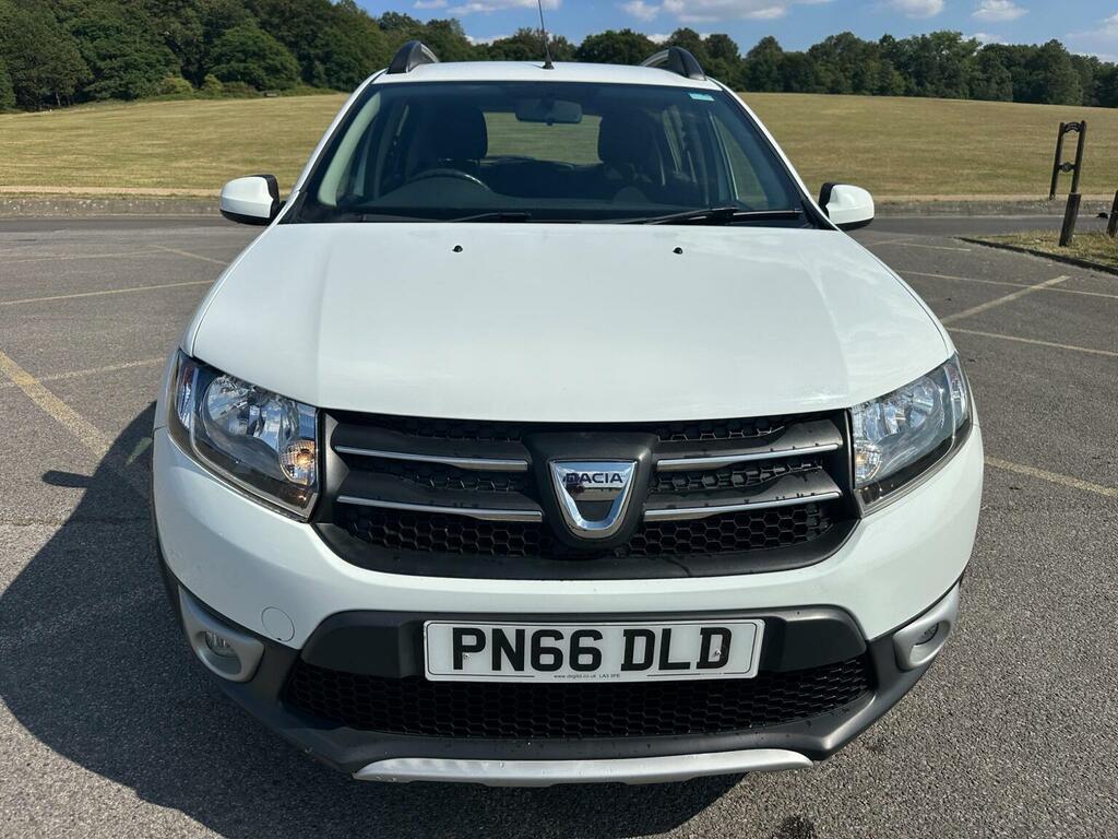 Dacia Sandero Stepway 0.9 Tce Laureate Euro 6 S S White #4